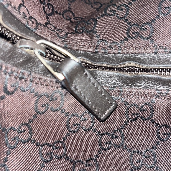 Authentic Gucci tote bag - Picture 16 of 17